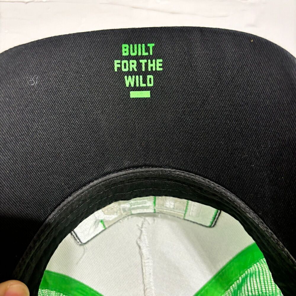 YETI Built For The Wild Trucker Hat Cap Green White Colorblock One‎ Size - Picture 8 of 9